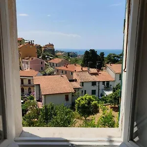 la-casetta-della-rina.hotelitalianriviera.com/